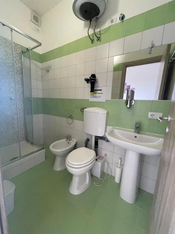 קרוטונה La Finestra Sul Mare B&B מראה חיצוני תמונה