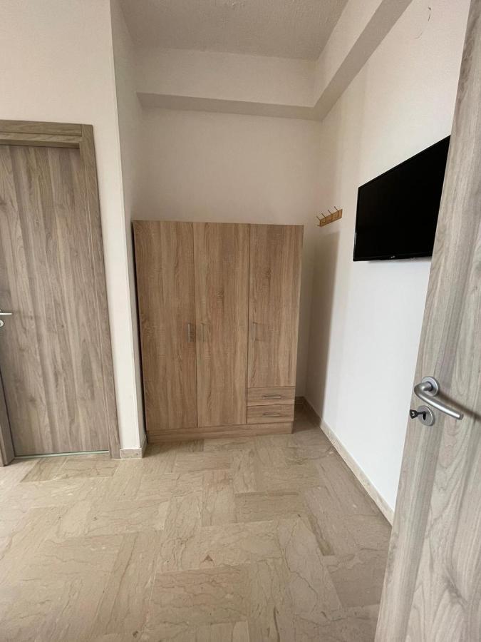 קרוטונה La Finestra Sul Mare B&B מראה חיצוני תמונה