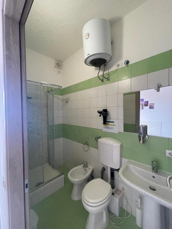 קרוטונה La Finestra Sul Mare B&B מראה חיצוני תמונה